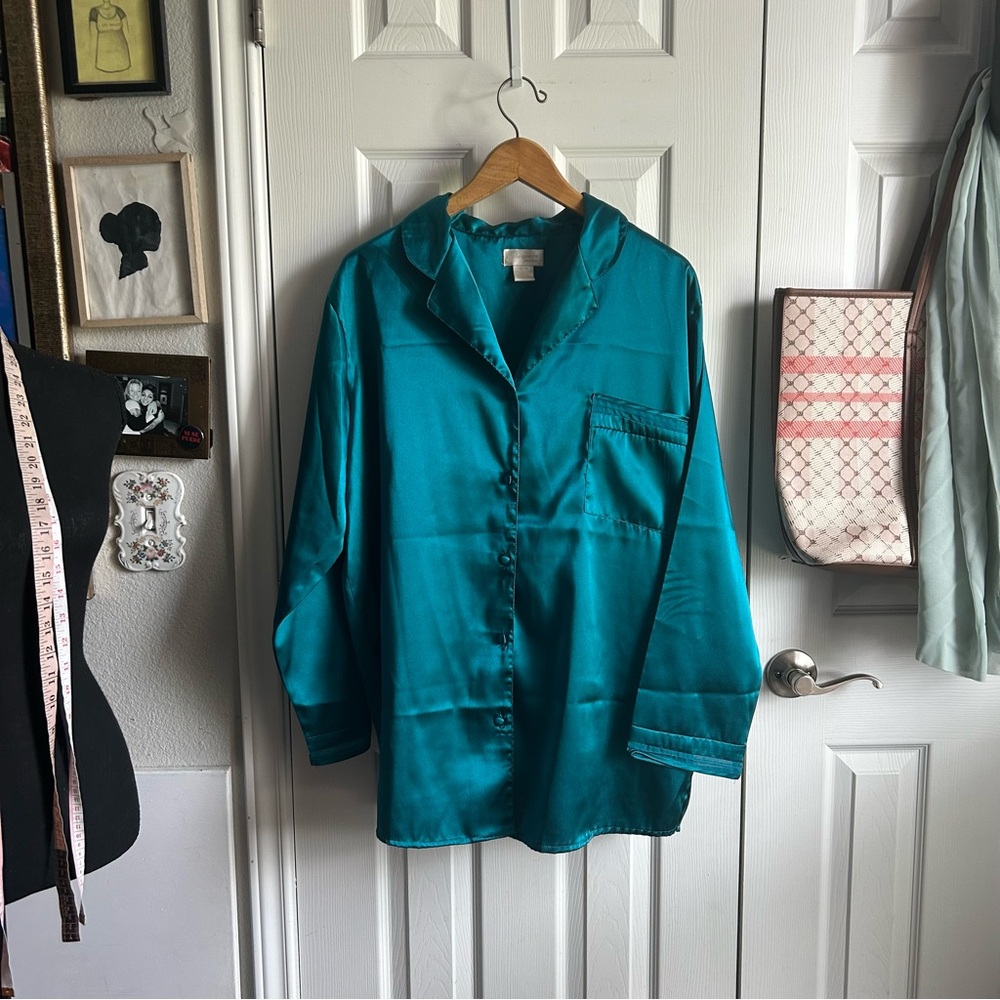Whispers teal blue pajama button down sleep shirt vintage glam